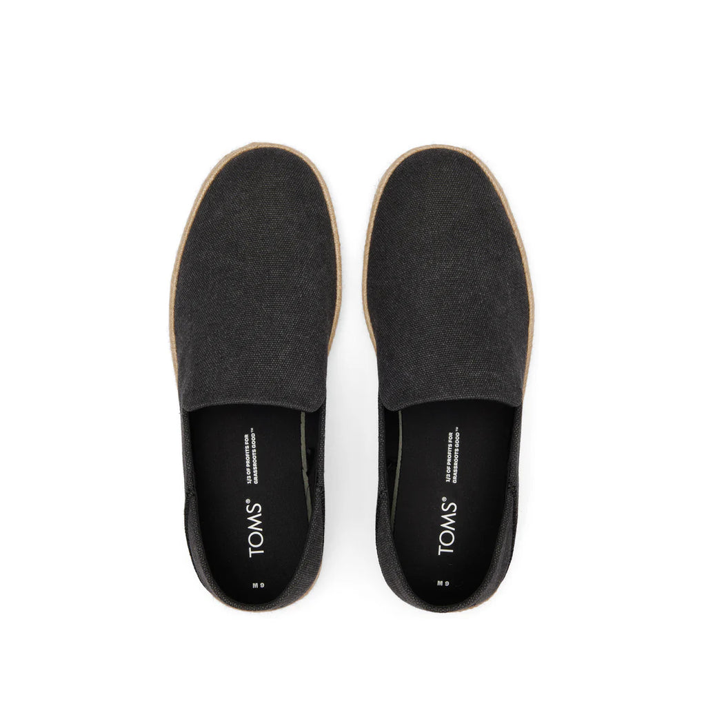 Santiago Black Canvas
