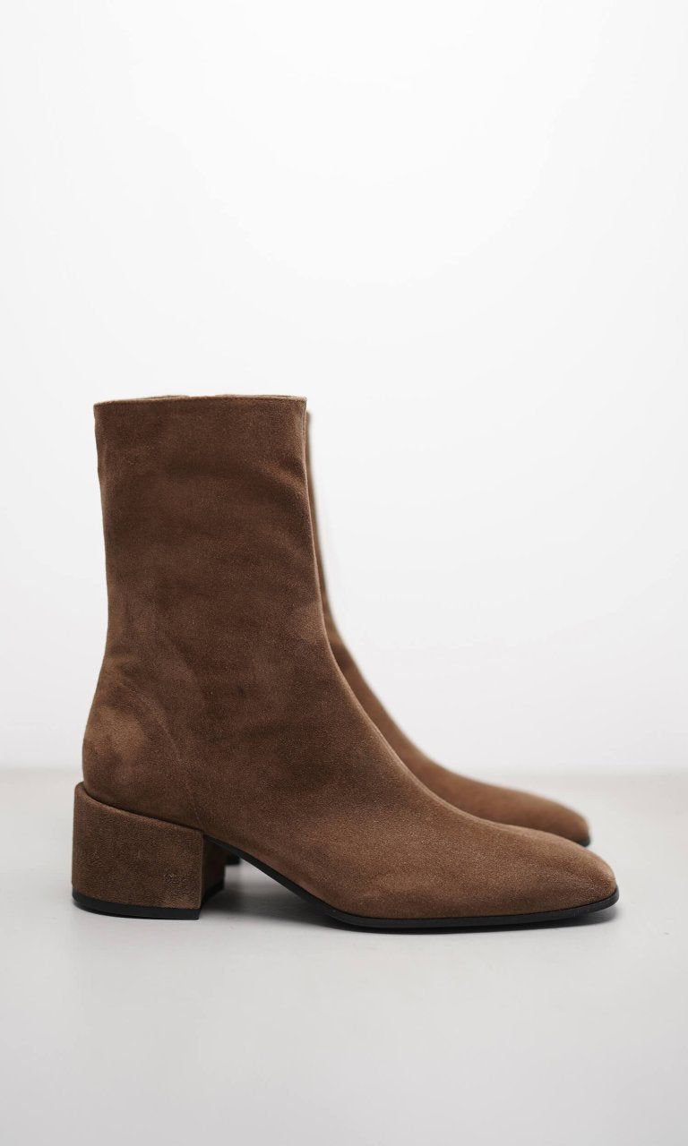 Kennel & Schmenger Laars Jane suede