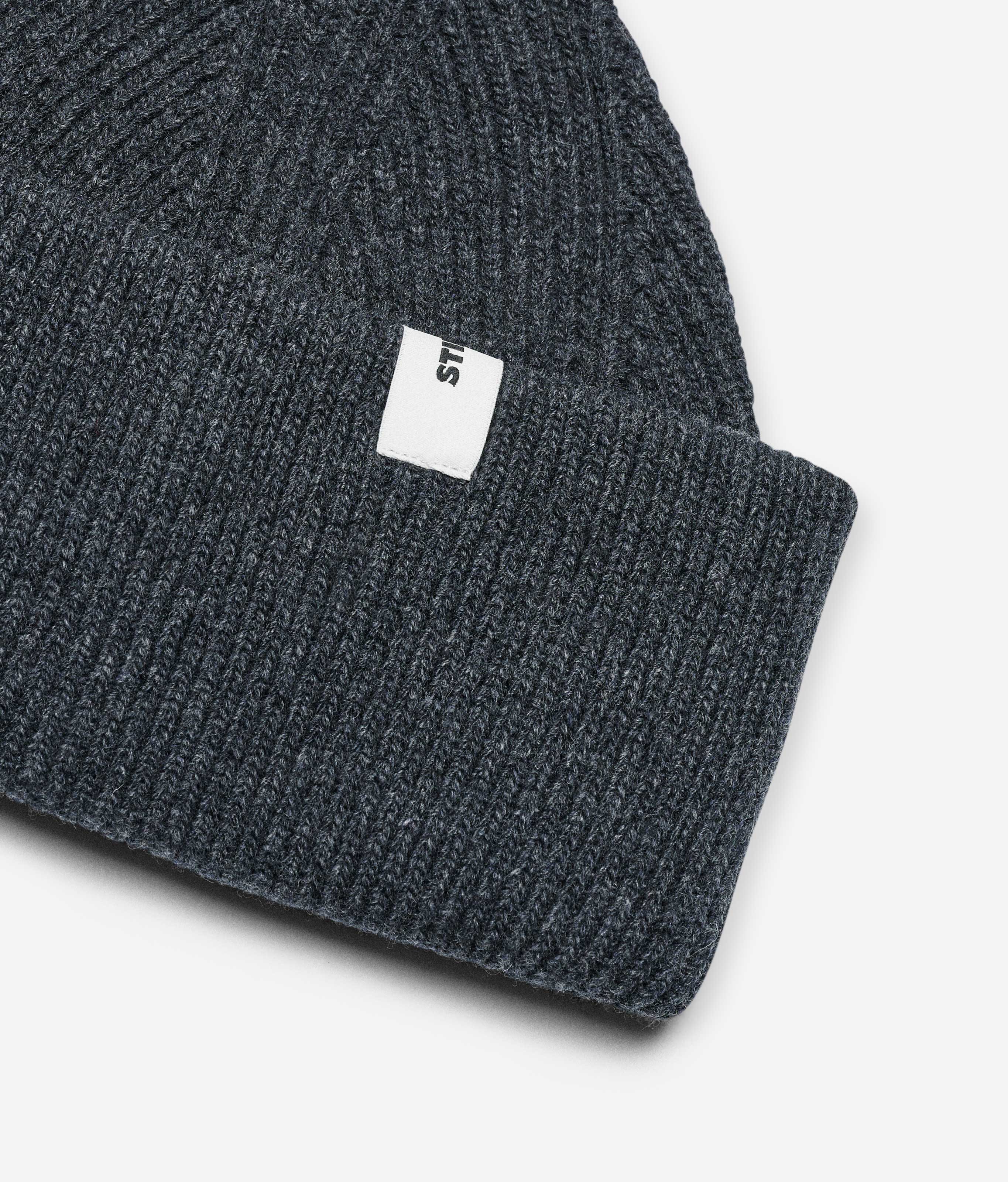 Stiksen Beanie 01 Dark Grey