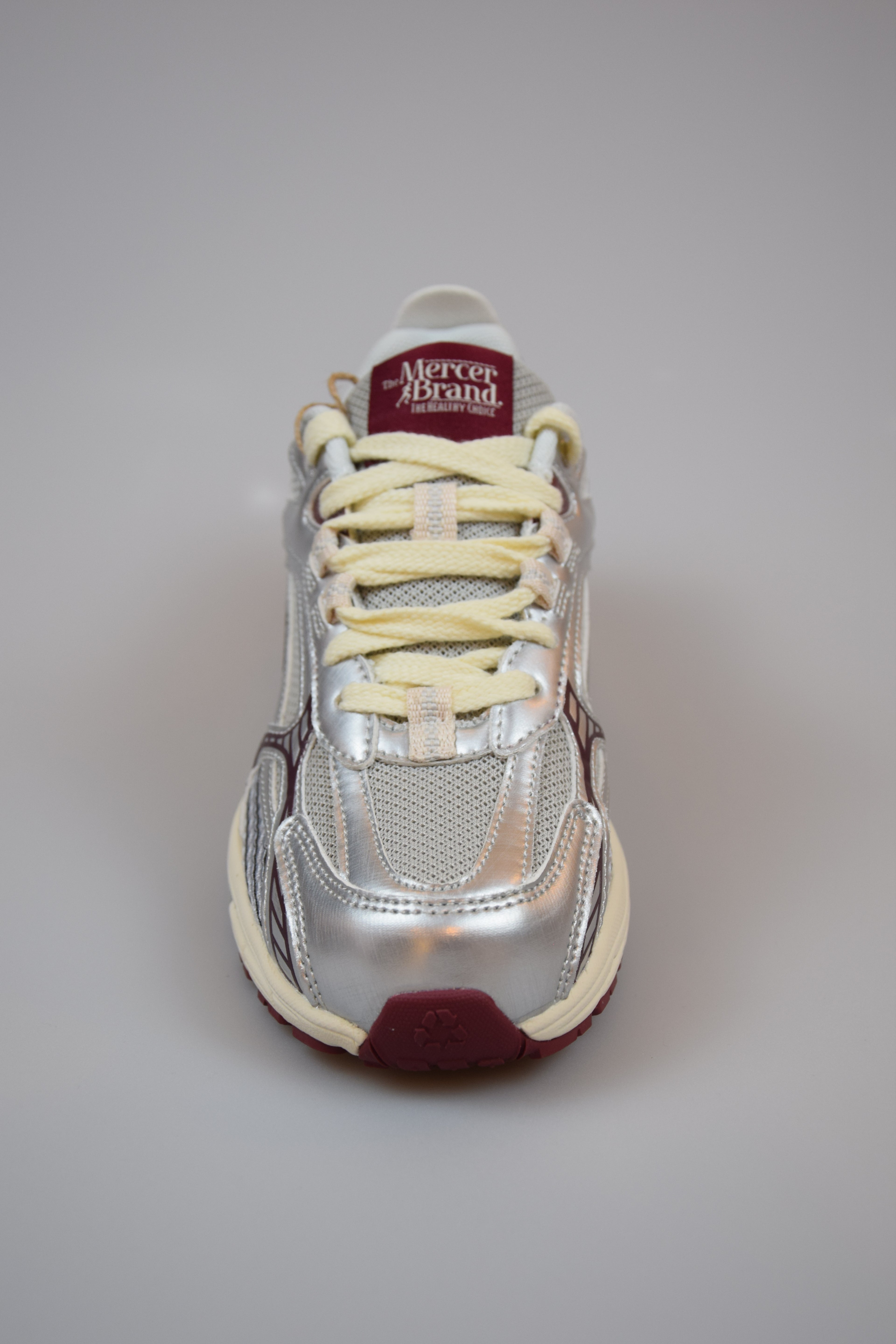 Mercer The re-run Twin mesh