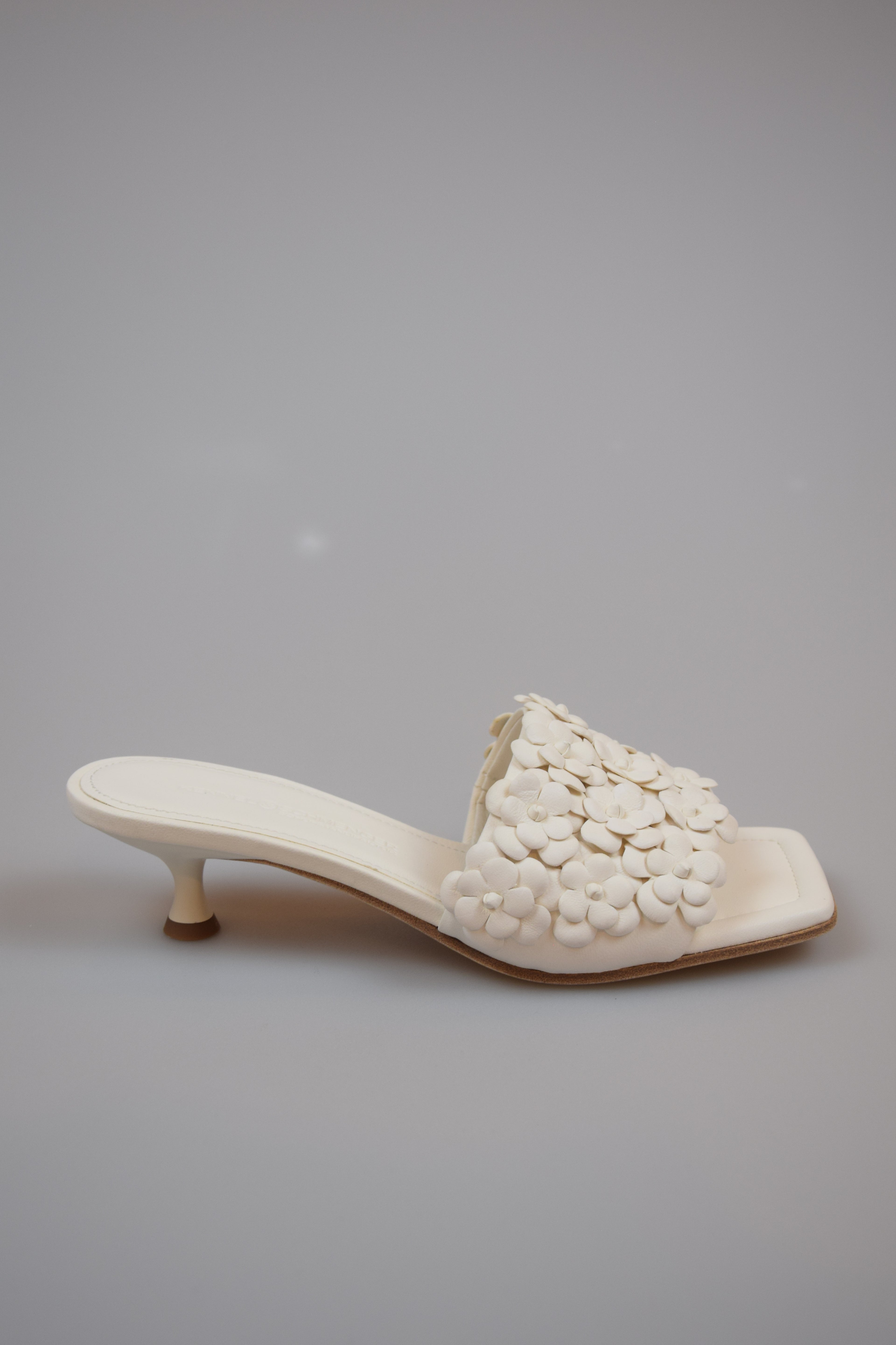 K&S Mule Kitten Heel Nappa Butter