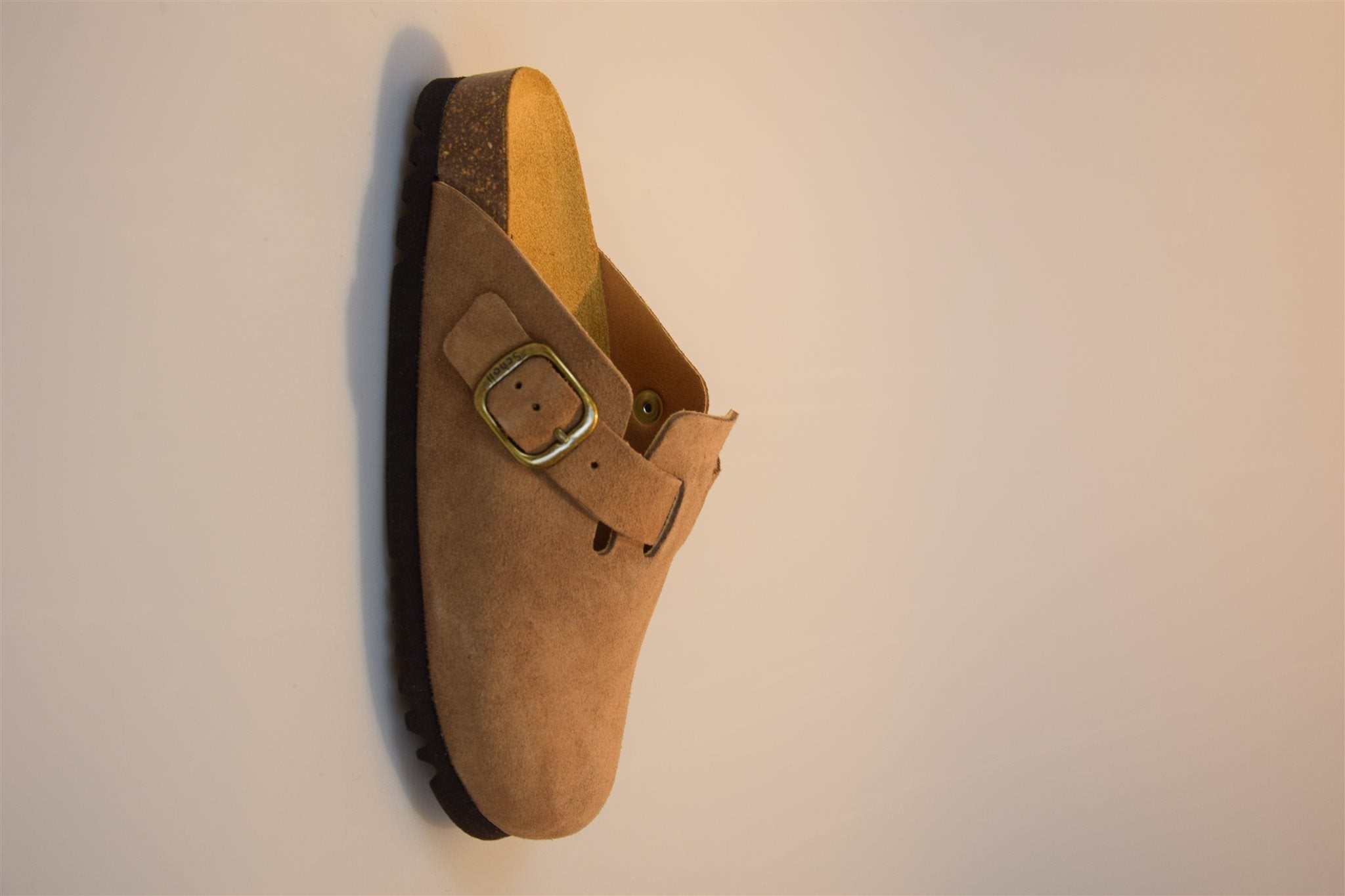 Mule Fae Brown