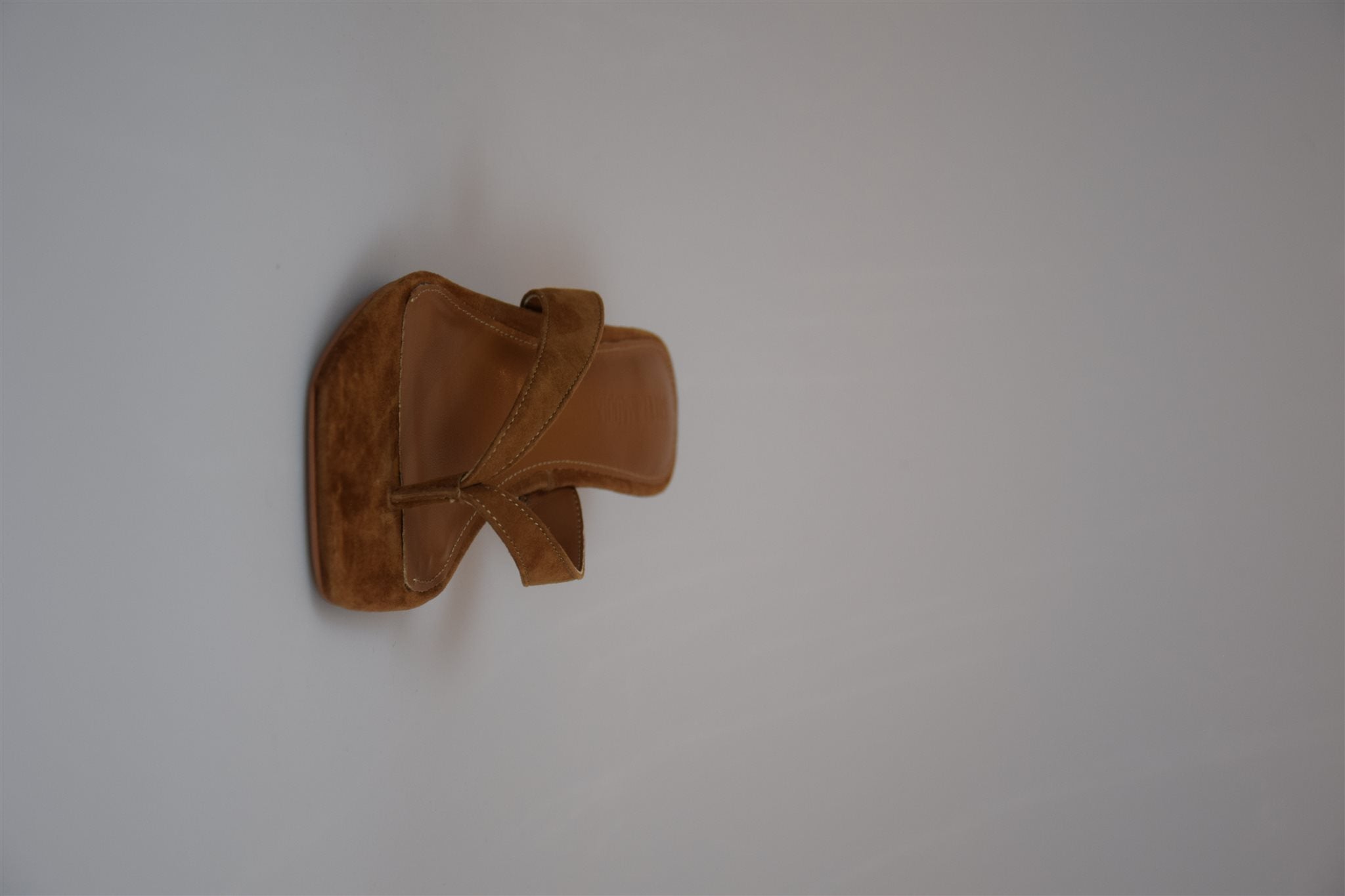 Kitty Heel Cognac Suede