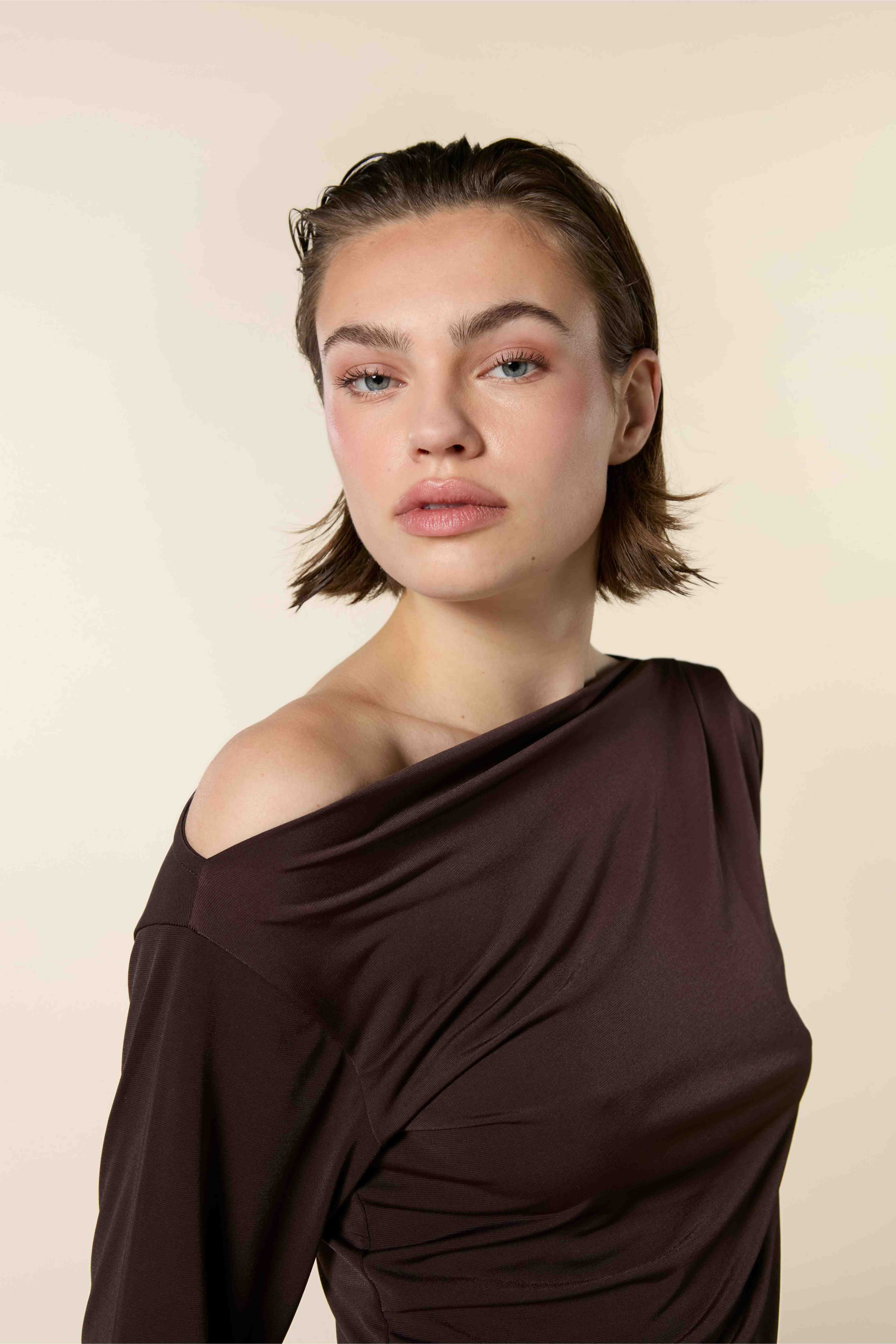Homage Offshoulder Top