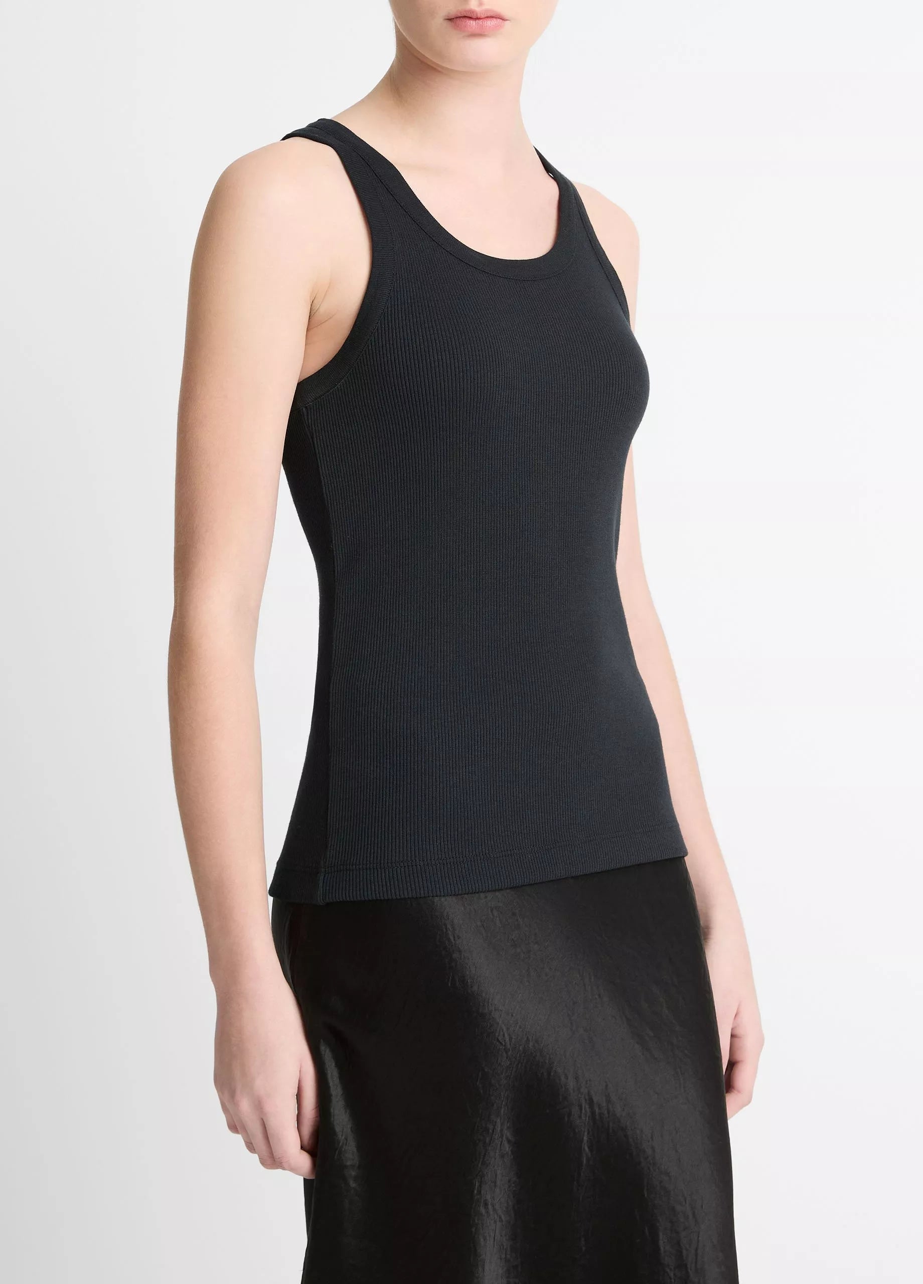 Vince Scoop Tank Top Black