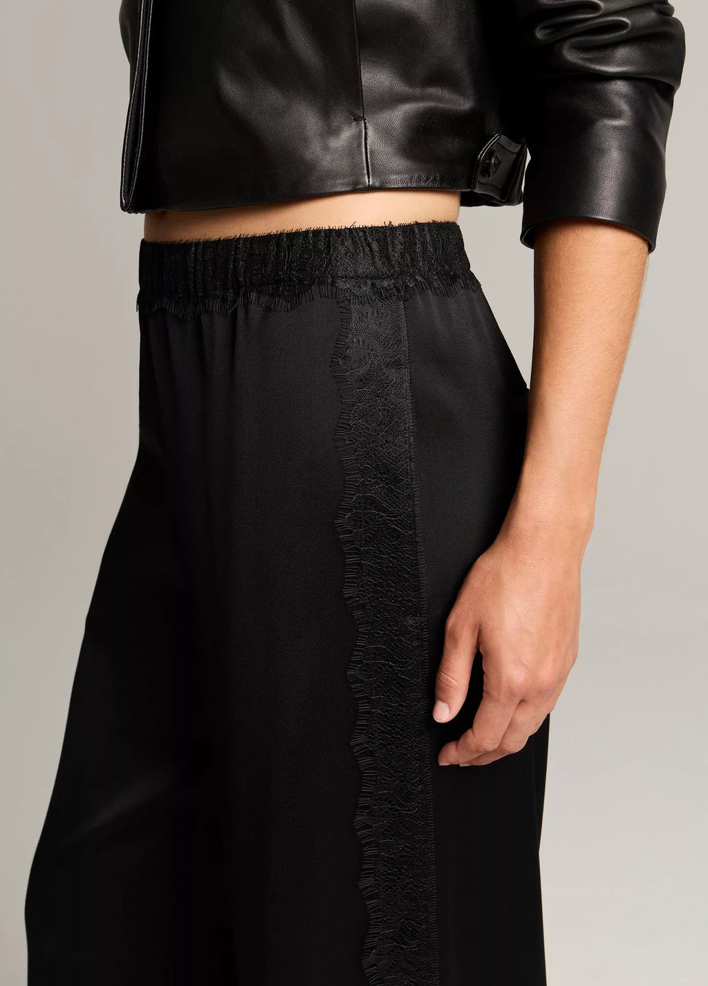 Vince Pantalon Lace Trim Black