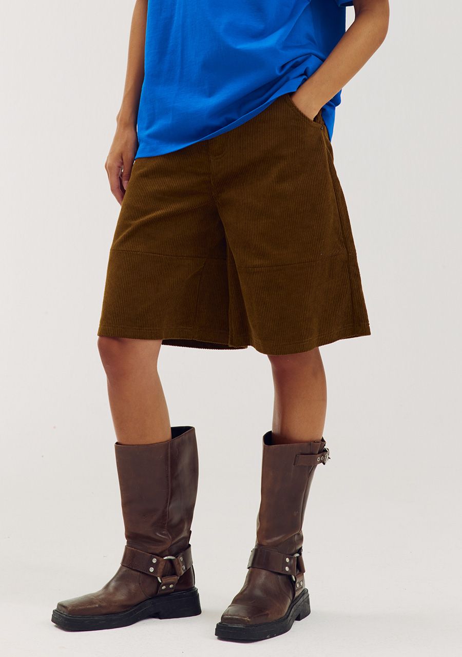 Harper & Yve Tessa Bermuda