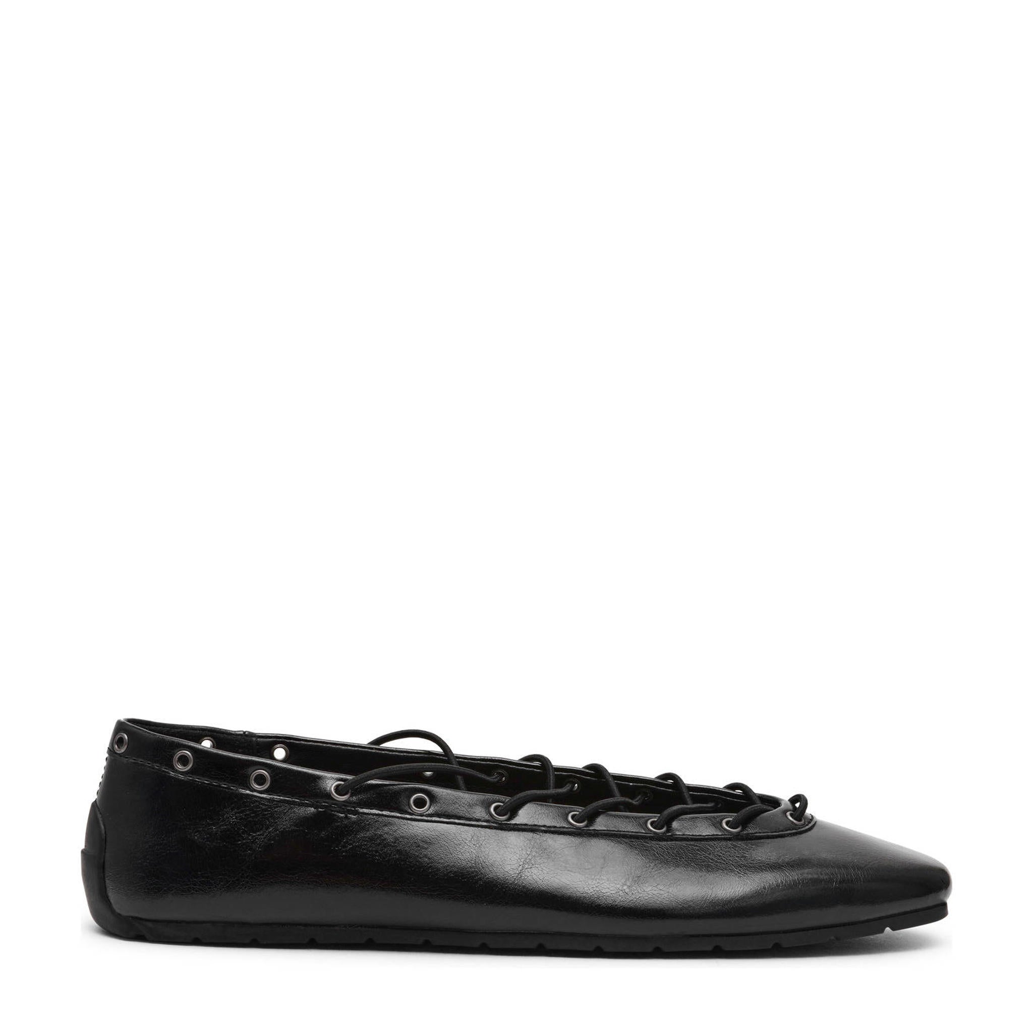 Steve Madden Ballerina Pointe